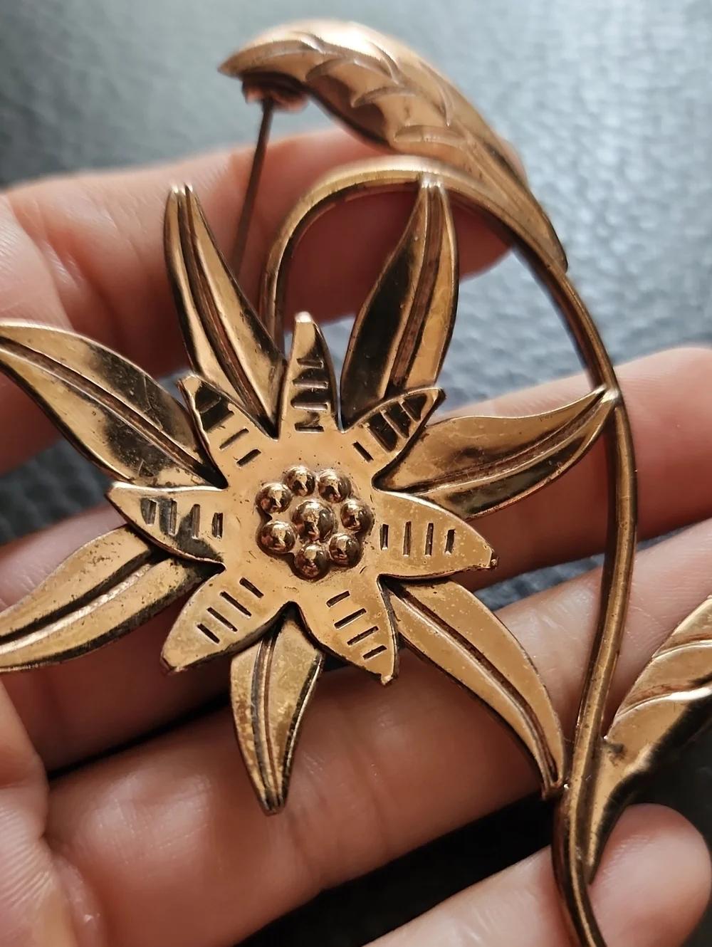VTG Coro Gold Over Sterling Floral Starburst Brooch - Elegant Women’s Jewelry